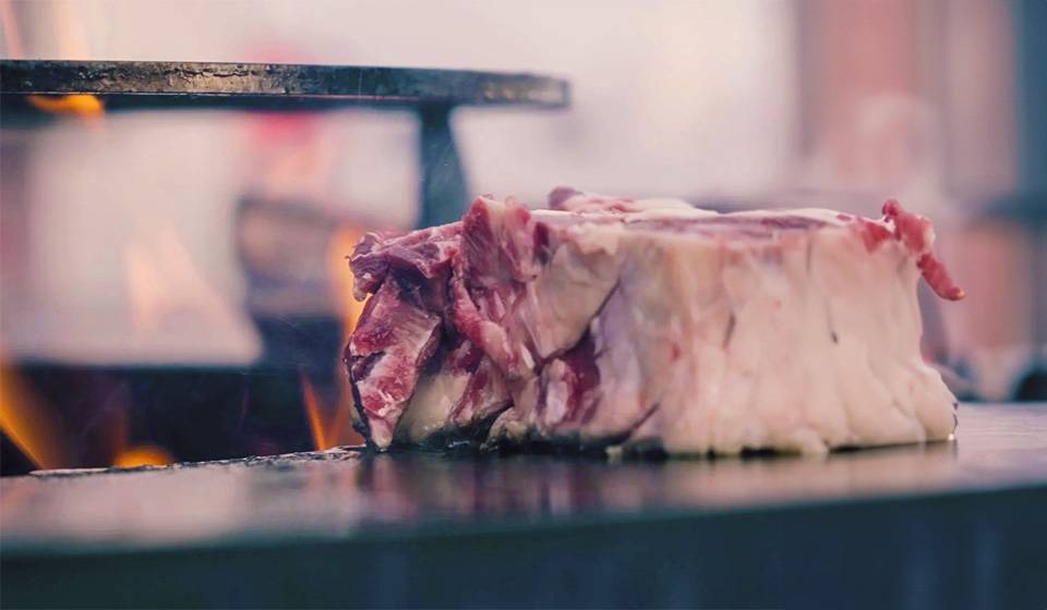 Le restaurant - Le Hangar N7 - Restaurant Annonay - Restaurant Albon