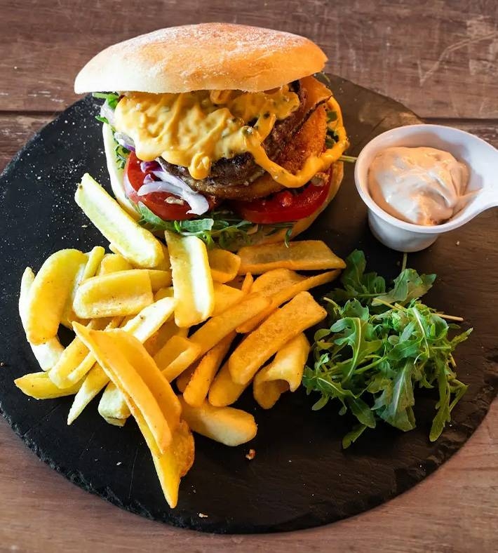 Le restaurant - Le Hangar N7 - Restaurant Annonay - manger a ANDANCETTE